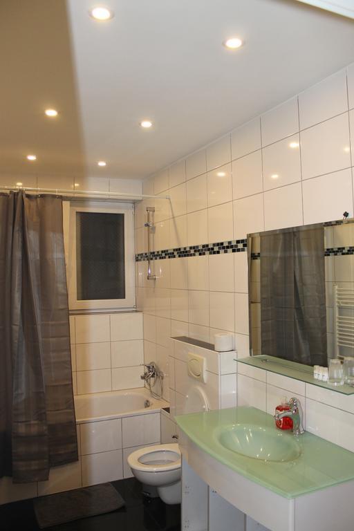Apartment Kln Köln